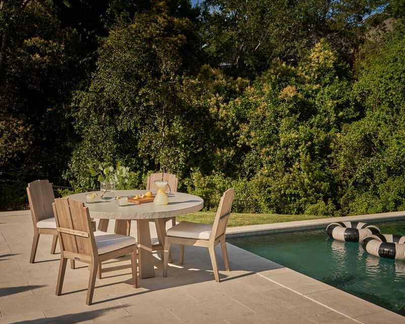 Saratoga Outdoor 60” round Dining Table