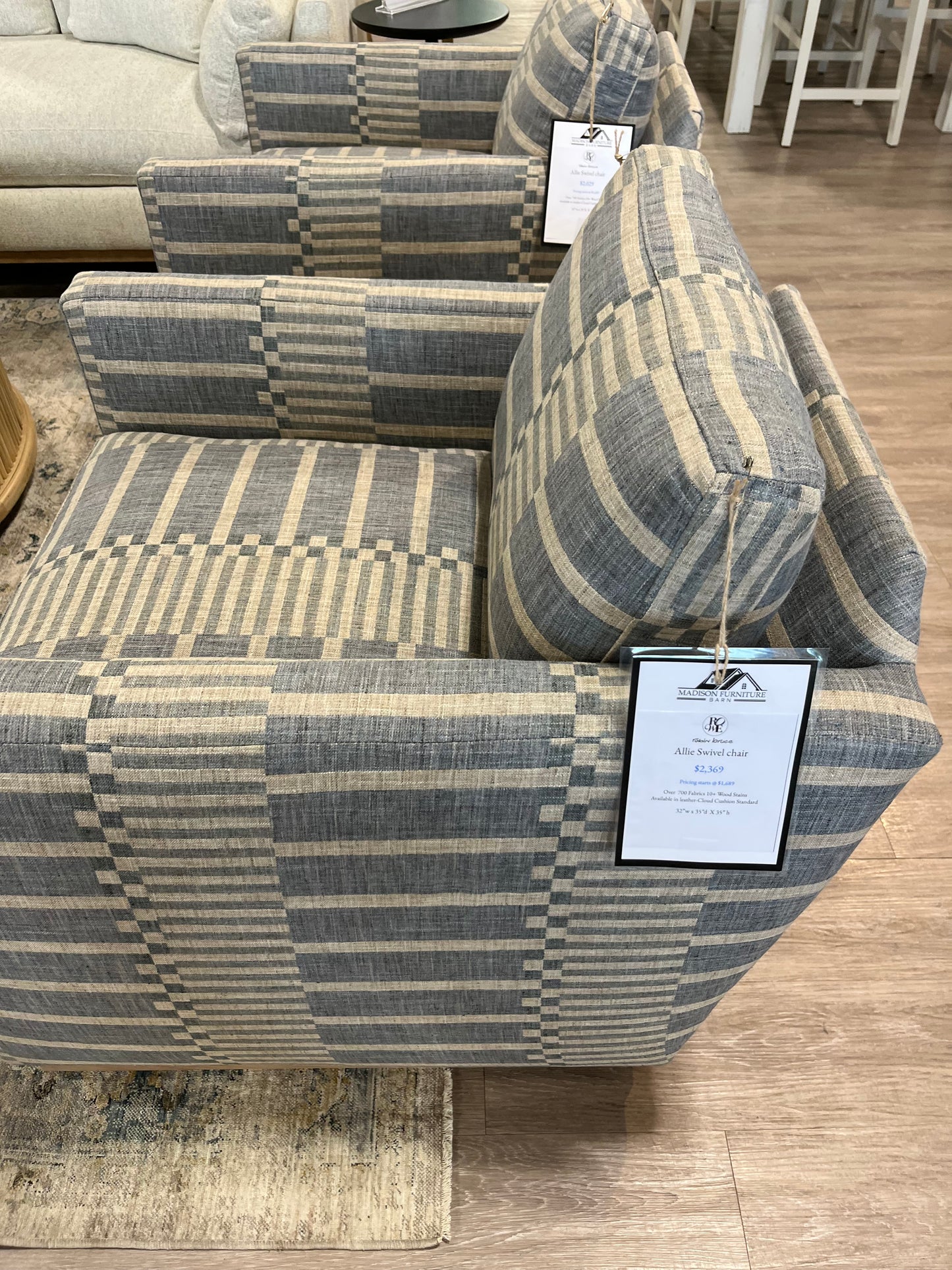 Allie Swivel Chair