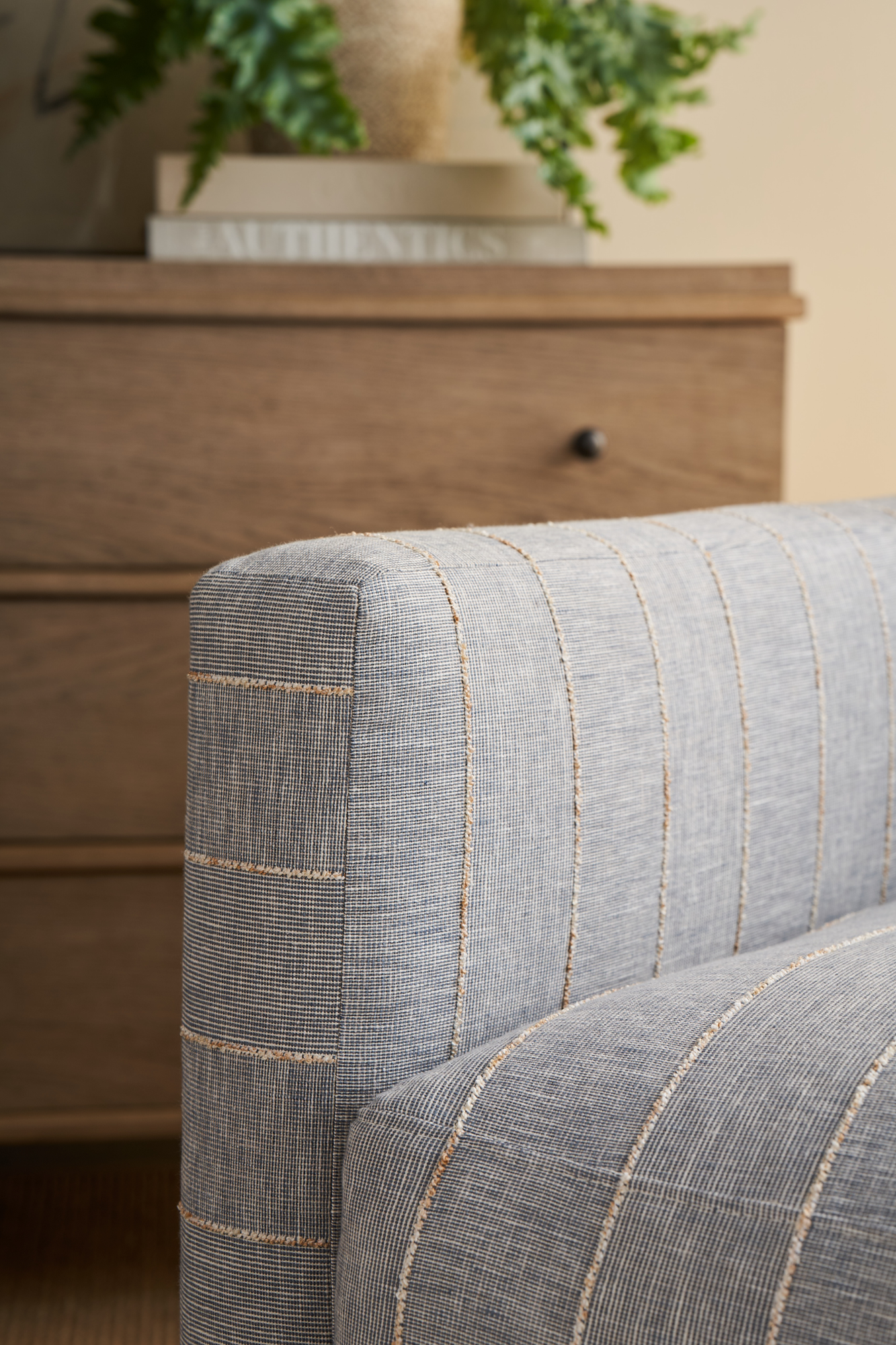 Allie Chair