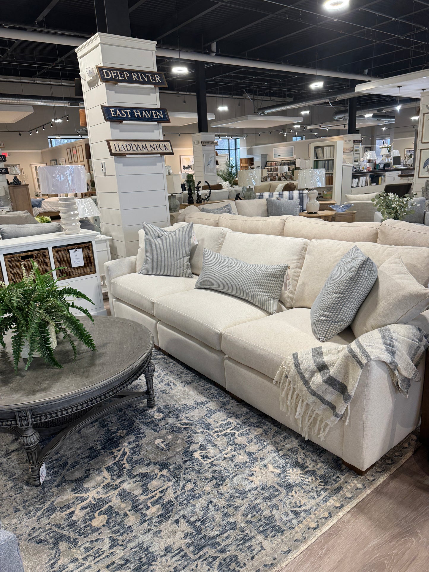 Rowe Asher Modular Sectional (3pc)