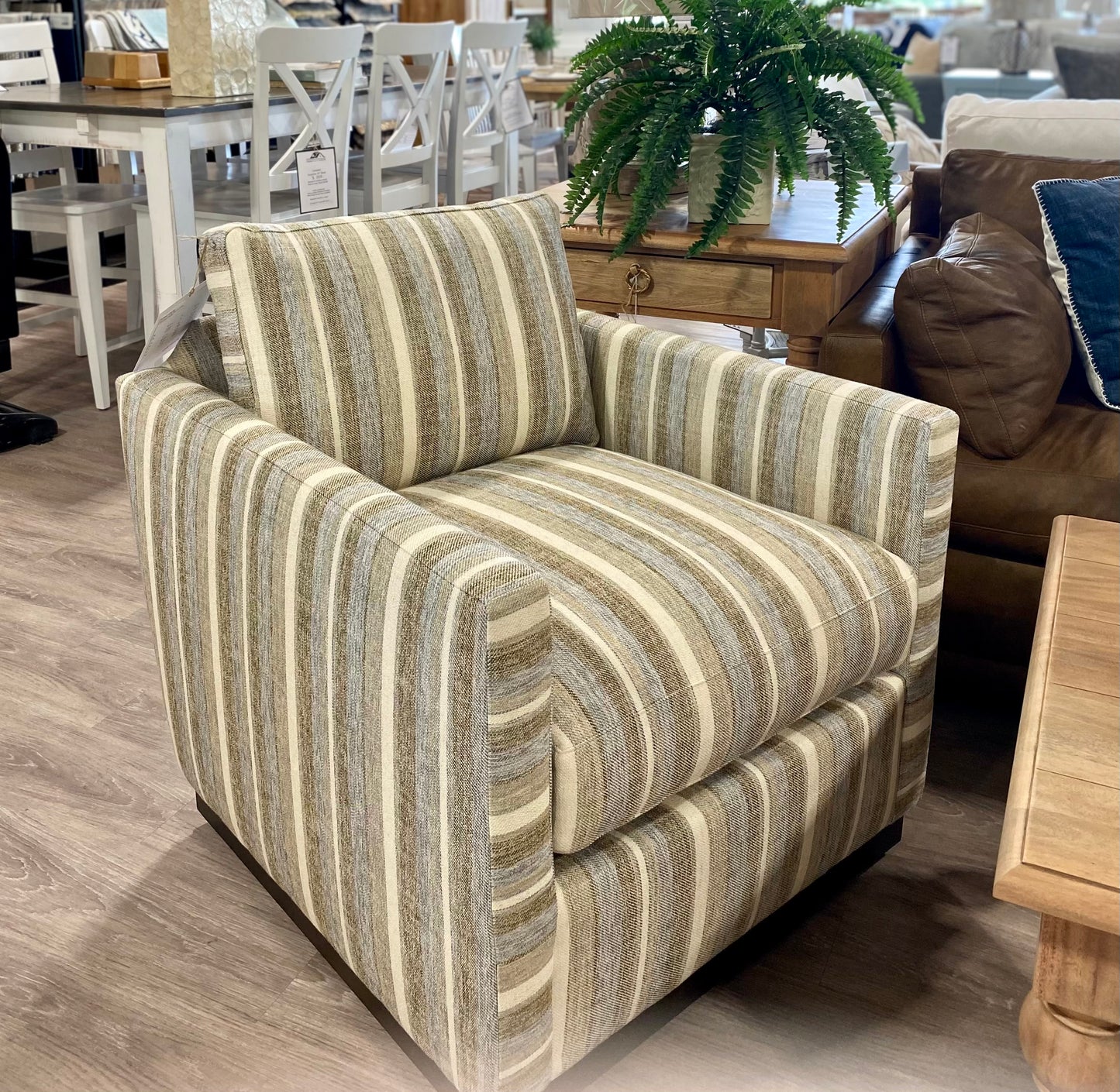 Allie Chair