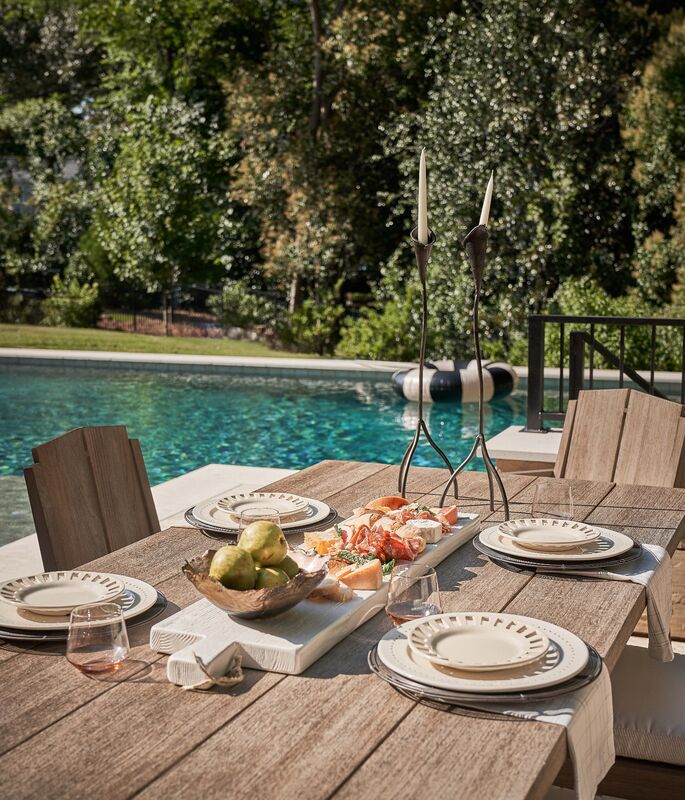 Saratoga Outdoor Rectangle Dining Table