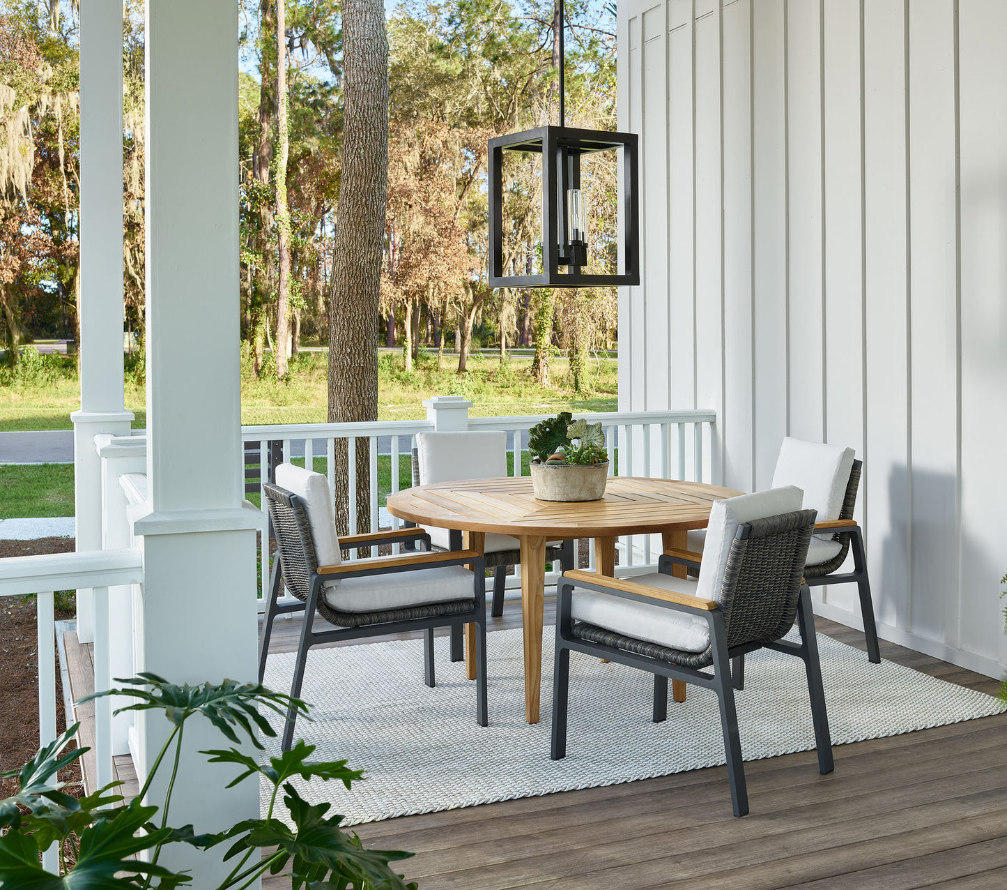 Chesapeake Round 54" Dining Table