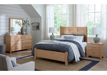 Tide and Timber : Nightstand
