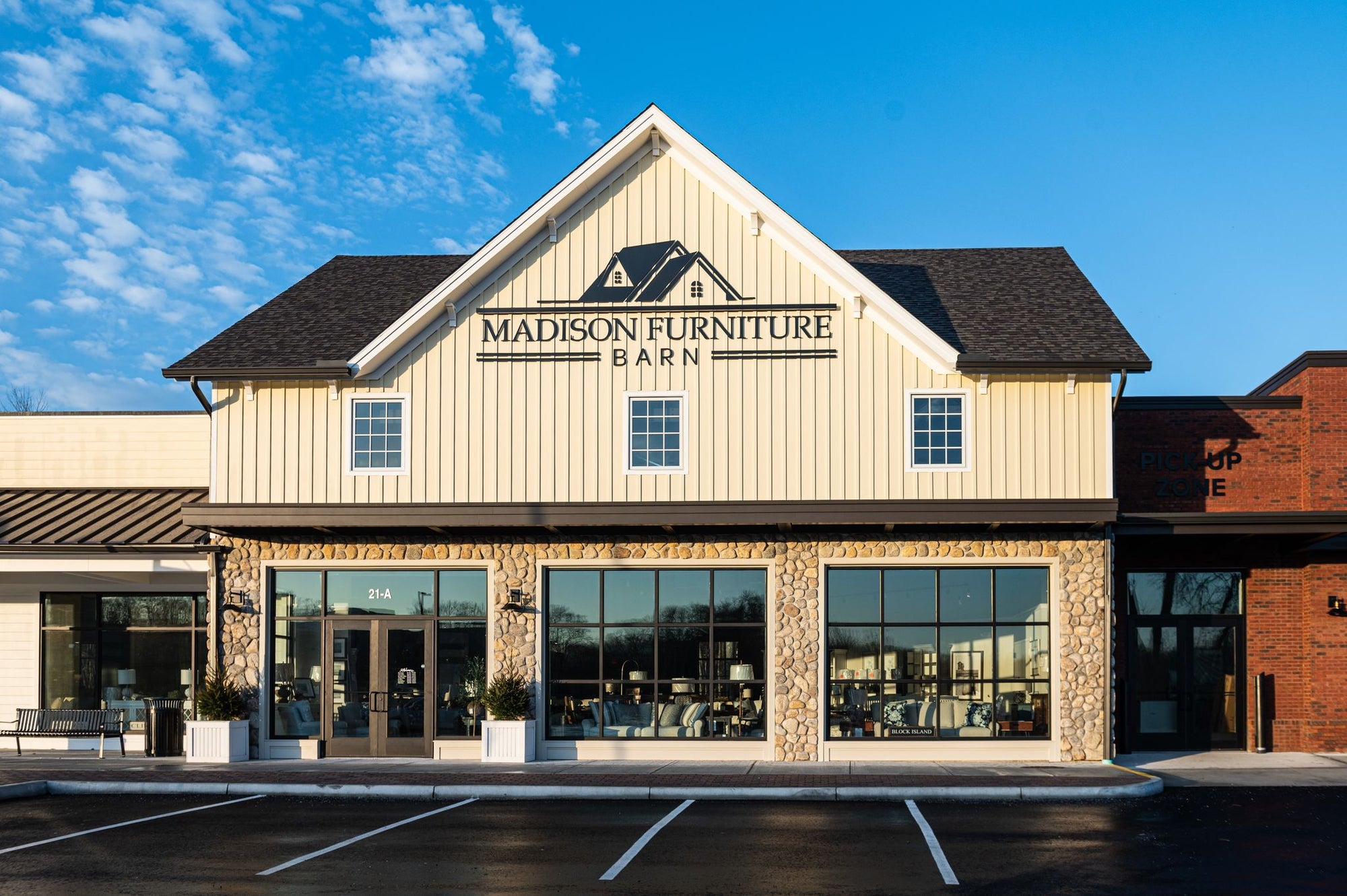 Madison Furniture Barn Homepage