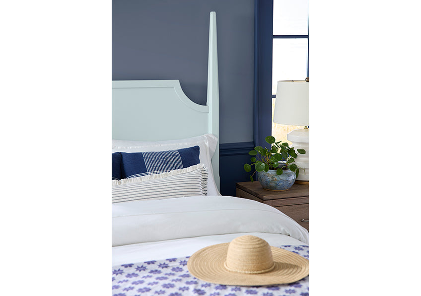 Tide and Timber Pencil Post Bed