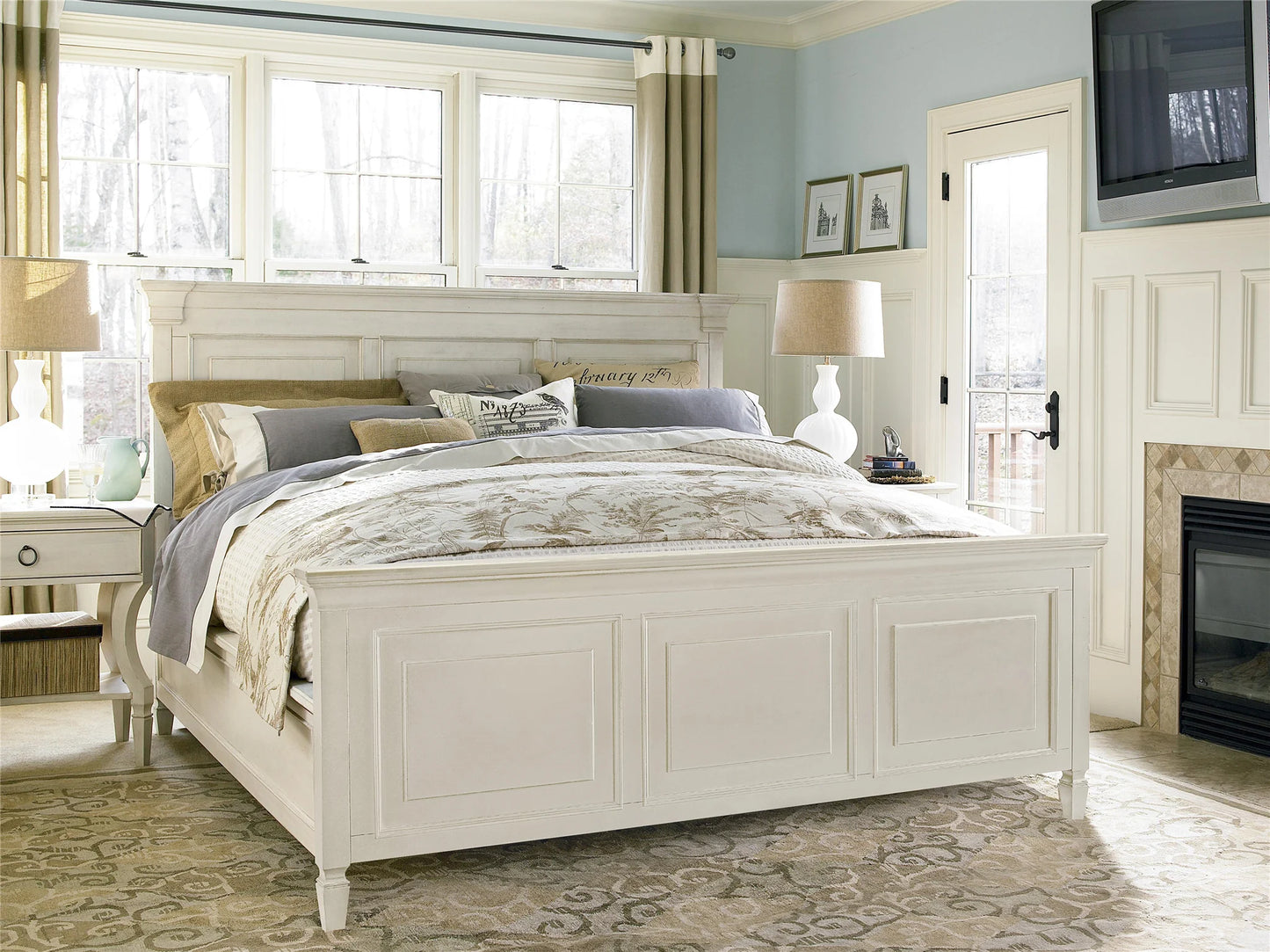 Summer Hill Panel Bed